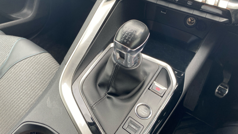 Peugeot 5008 1.2 PureTech Allure Premium+ 5dr Petrol Estate